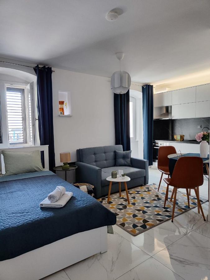 Apartment Augustini Cres Εξωτερικό φωτογραφία